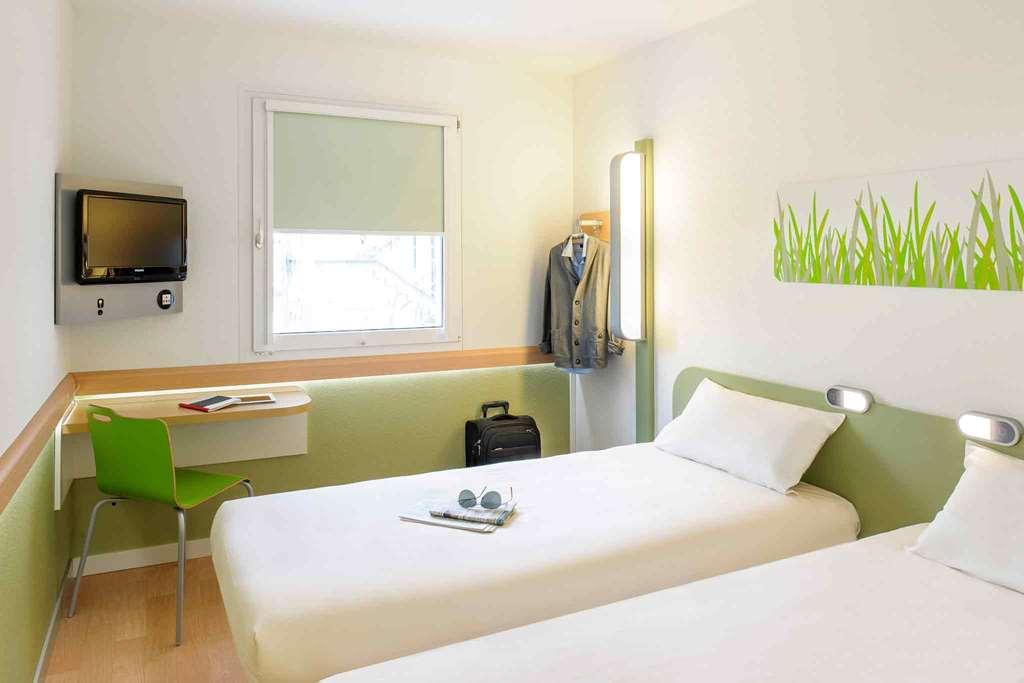 Ibis Budget Aachen City Rom bilde