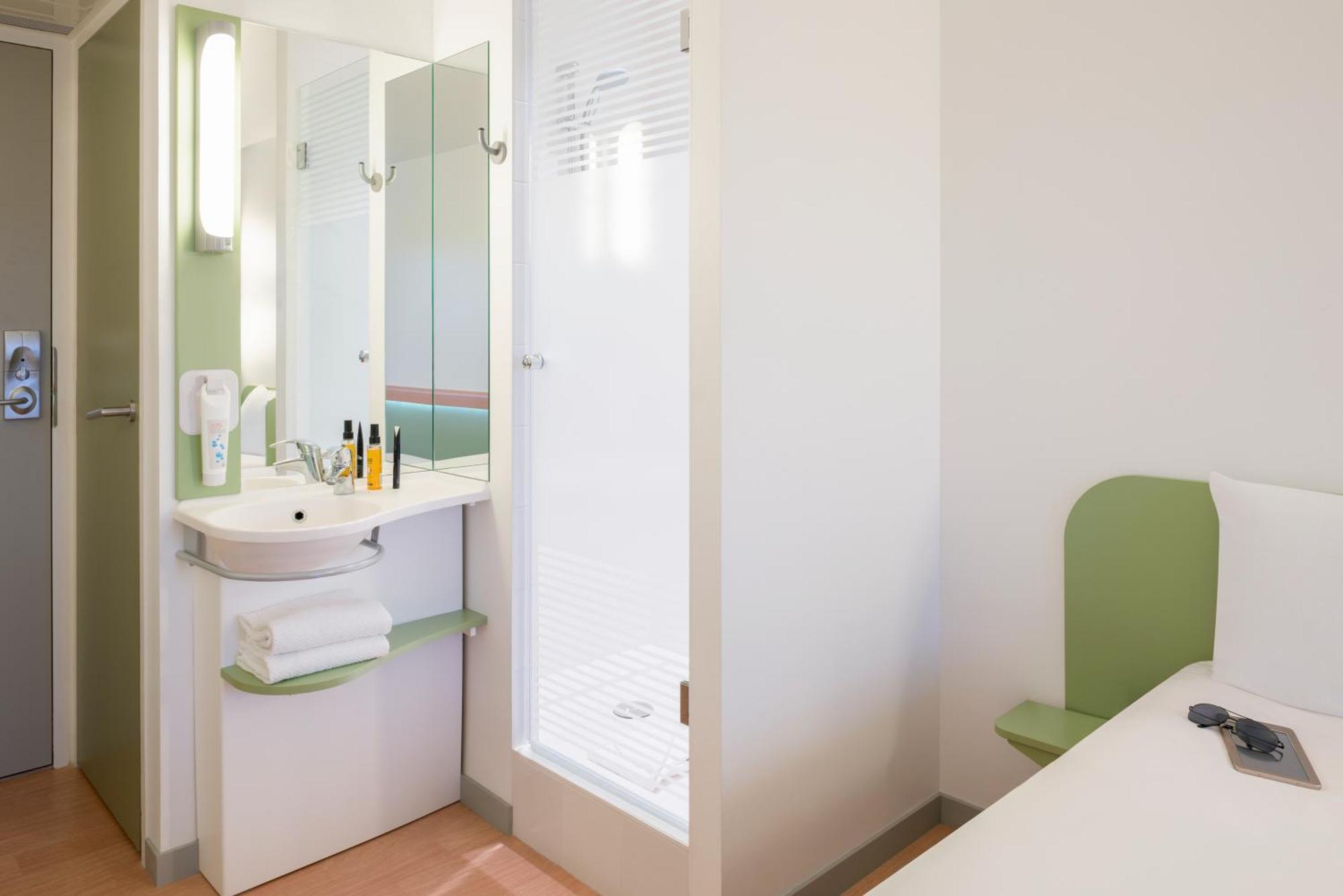 Ibis Budget Aachen City Eksteriør bilde